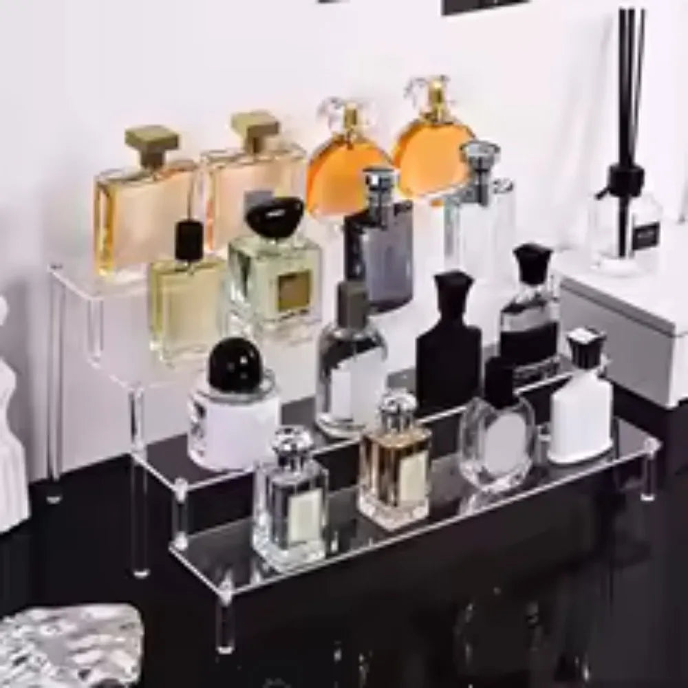 Multi-layer clear storage shelf